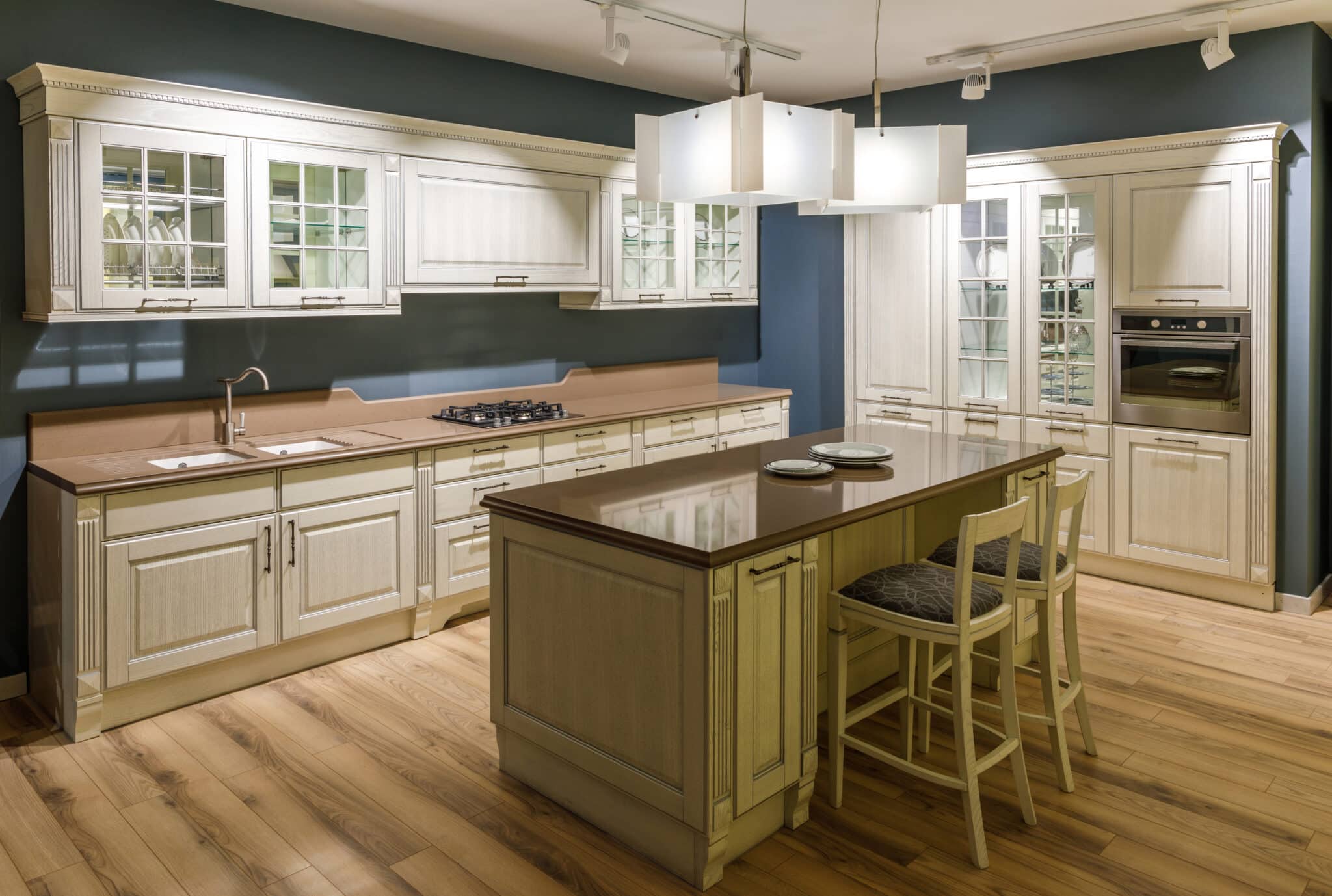 The Beauty of Bespoke: Custom Cabinets for Unique Kitchen Layouts ...